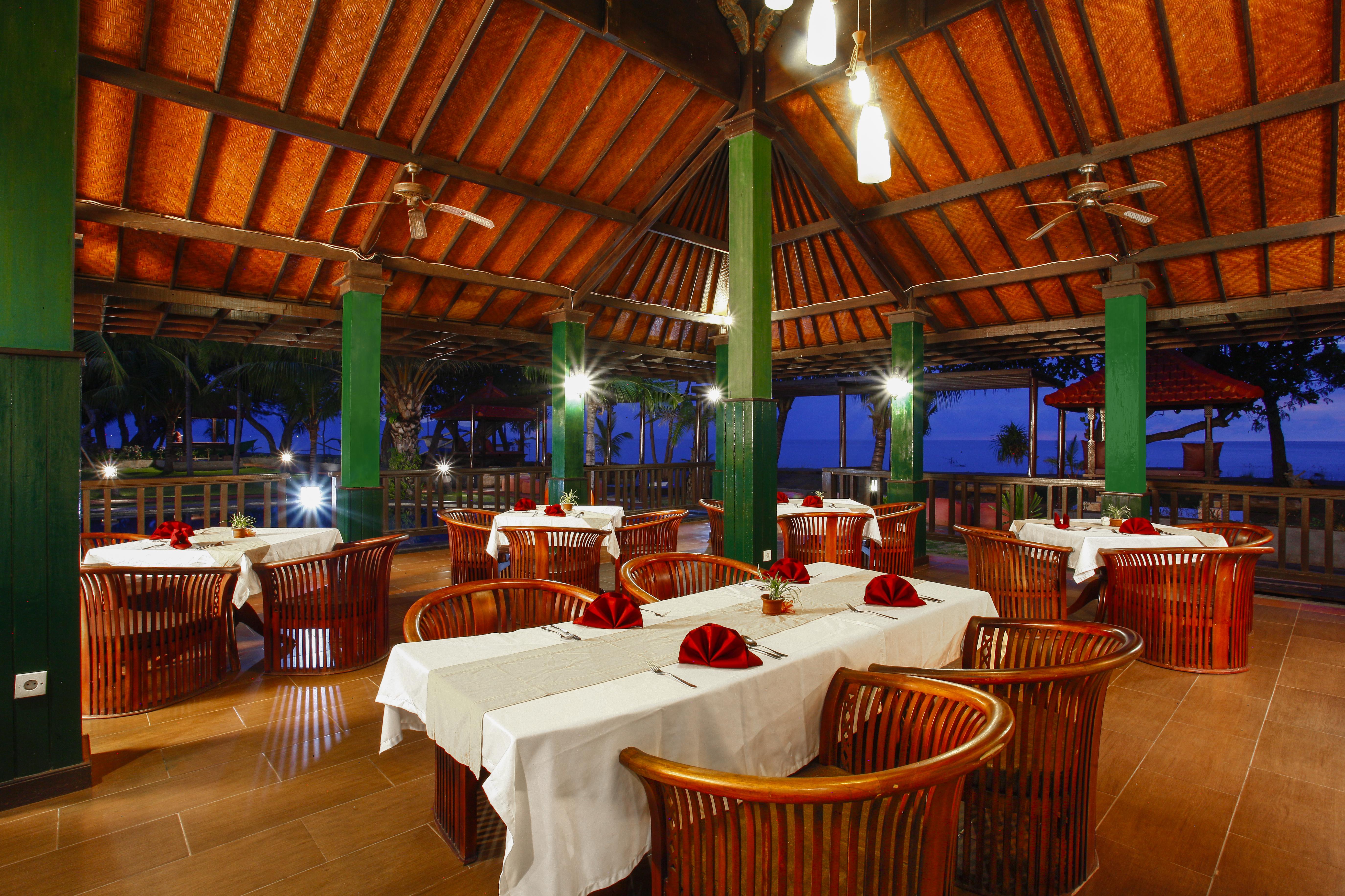 Puri Saron Hotel Baruna Beach Lovina Exterior photo